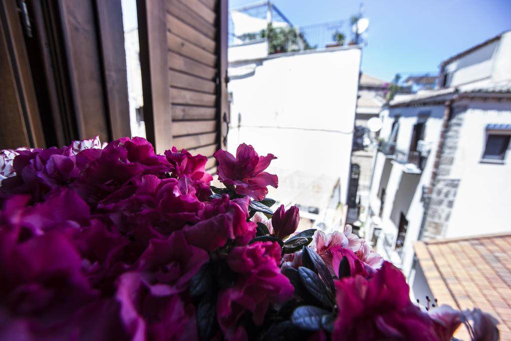 Palazzo Vatticani パレルモ エクステリア 写真